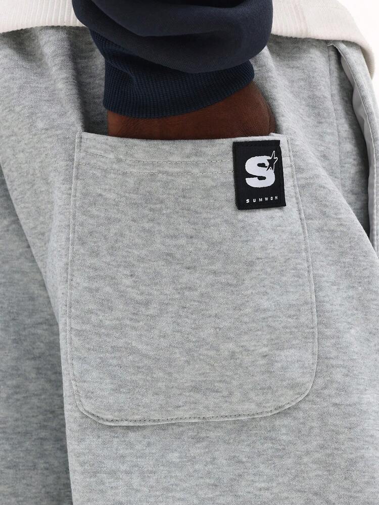 Pantaloni della tuta a gamba dritta con coulisse in vita