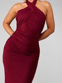 MISSGUIDED Halter Neck Ruched Midaxi Dress Bodycon Evening Party Formal Sleeveless - Burgundy - View 3
