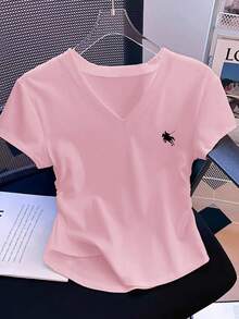 SHEIN BASICS 女式 V 领褶皱 T 恤，带有休闲简约马标志印花，适合春夏季 - 淺粉色 - 查看 9