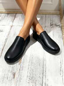 Women Flats - Black - View 2