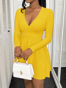 BamGleam V领性感前卫简约女士连衣裙迷你短裙秋季连衣裙新年衣服 - 黃色 - 查看 5