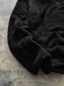 AXEPEAK 男士字母刺绣四分之一拉链珊瑚连帽衫蓬松黑色字母长袖厚休闲羊羔绒连帽衫，适合朋友、丈夫、男朋友的礼物