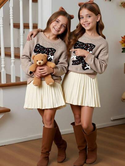 SHEIN Tween 女童毛衣套装，全新秋冬系列，卡其色和棕色，蝴蝶结和豹纹图案，Y2K 风格百褶裙套装，宽松廓形和百搭短裙，舒适优质面料，适合女孩参加各种场合