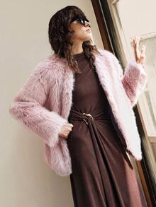 Ontre Manteau en fausse fourrure rose poussiéreux pour femmes, élégant pour les soirées d'hiver, coupe ample et surdimensionnée, sans col, manches longues, poches, style Old Money, tenue de bureau urbaine - Rose bonbon - Voir 3
