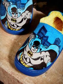 BATMAN X SHEIN Cute Cartoon Blue Boys Children's Non-Slip Indoor Slippers Toddlers & Kids Soft Plush Warm Winter House Shoes, Lightweight And Durable EVA Sole,Home Bedroom Air-Conditioned Room Spring, Autumn And Winter