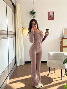 SHEIN PETITE 2 件套女式休闲连帽运动衫，带口袋和罗纹喇叭裤套装，适合日常穿着，秋冬 - 淺粉色 - 查看 3