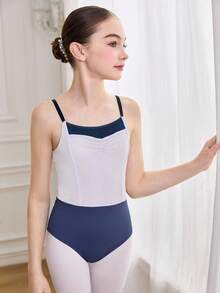 SHEIN Collant de balé para meninas pré-adolescentes, collant de veludo com ombros ajustáveis em cinza prateado claro e roxo, design justo e altamente elástico, collant de balé profissional e elegante