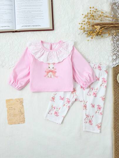 SHEIN 2 件套新生女婴秋季服装，0-9 个月，粉色休闲可爱兔子印花荷叶边领长袖上衣和松紧腰长裤，柔软舒适，适合春季、秋季和冬季，室内外，馈赠佳品