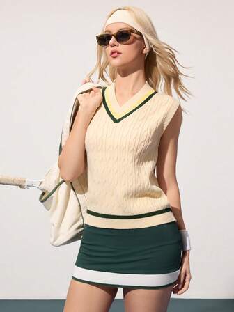 CourtClass Women's Contrast Color Regular Fit Sleeveless V-Neck Sweater Women Golf Course Attire Tennis Top Golfing Outfits Women Tennis Outfit For Women