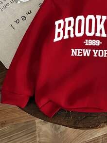 男童休闲舒适加厚针织长袖卫衣，适合秋冬季穿着