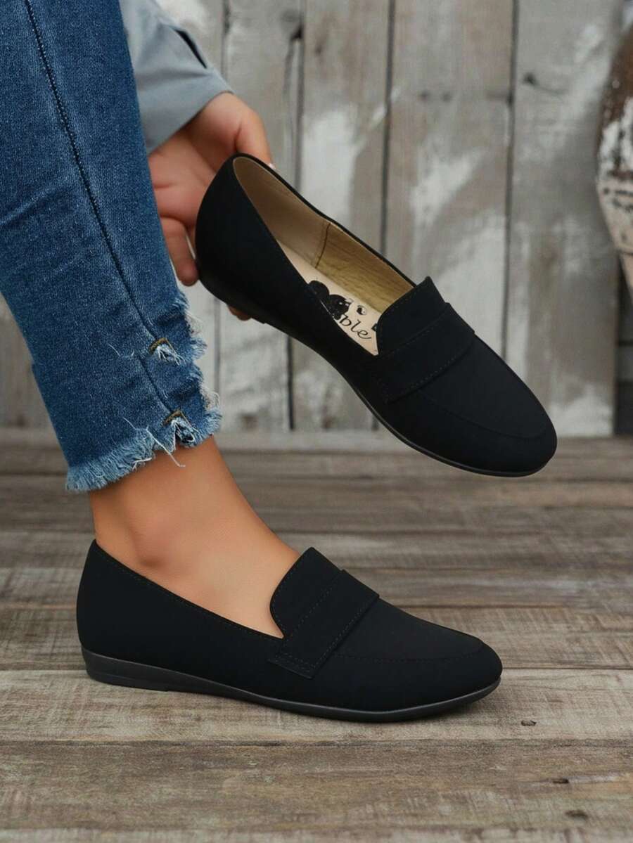 Mocasines de mujer en, punta afilada, sin cordones, tacón bajo, estilo minimalista para oficina y uso diario - Negro - Ver 1