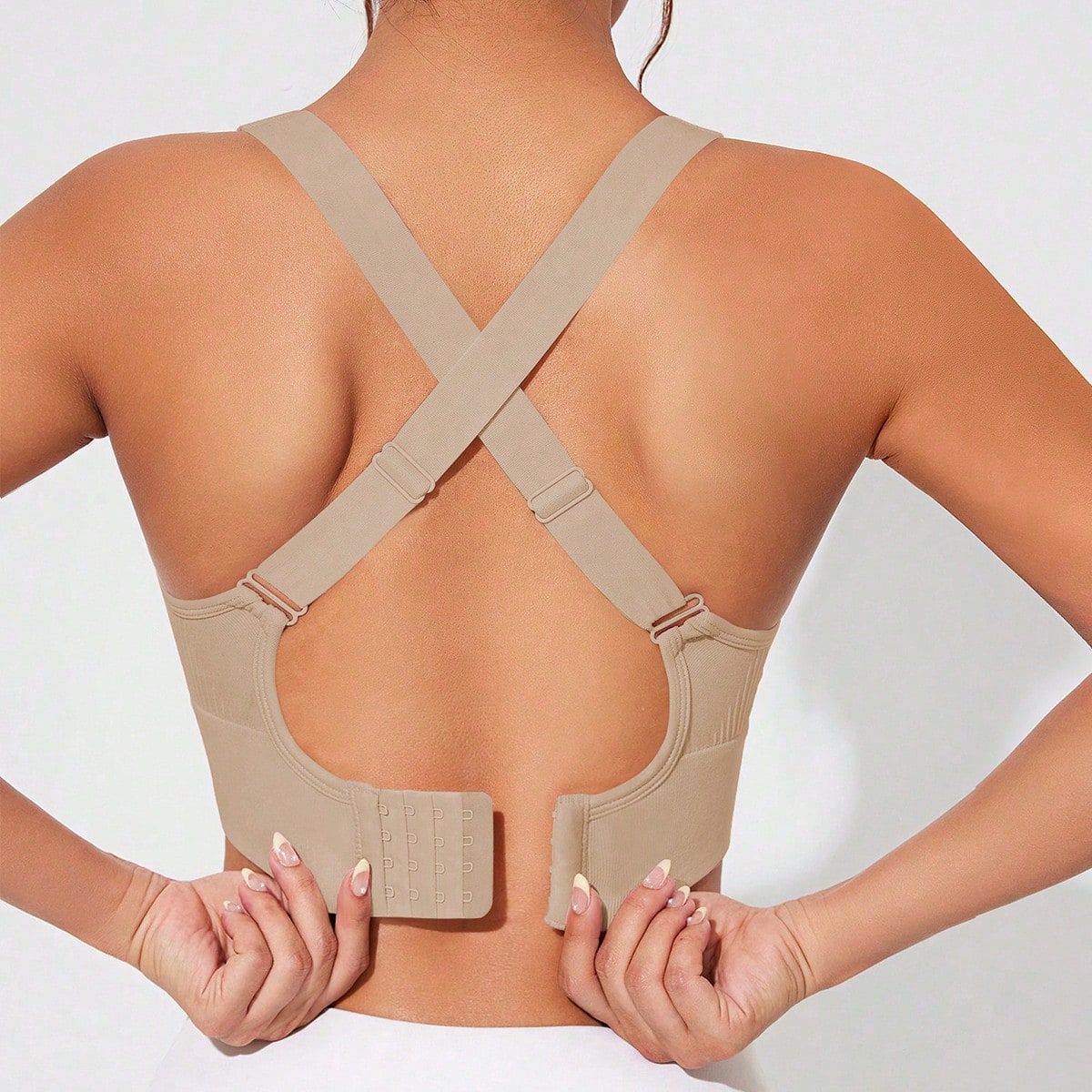 Sujetador deportivo sin costuras para mujer con tirantes desmontables