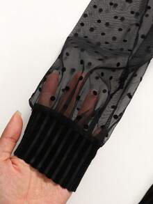 Đầm midi ôm sát cổ tròn tay dài chấm bi phối lưới nhung thanh lịch cho bé gái tuổi mới lớn dự tiệc Giáng sinh năm mới - màu đen - Xem 4