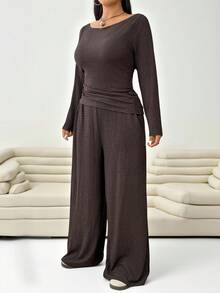 SHEIN EZwear 2pcs Plus Size Textured Brown Pleated Long Sleeve Top And Pockets Pants Set - Brown - View 6