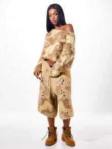 SUMWON WOMEN Áo len chui đầu hở vai dáng rộng, chất liệu len lông xù, dáng croptop ấm áp cho mùa đông - Nhiều màu - Xem 4