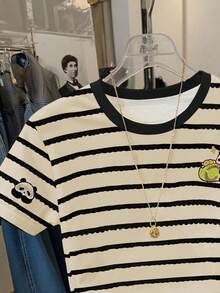 Resyla 女款卡通熊猫图案圆领短袖休闲条纹T恤 - 彩色 - 查看 3