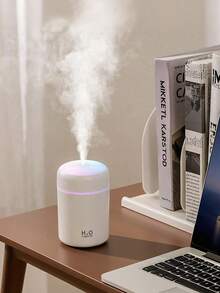 Teckwe 2入組閃爍色調香氛噴霧器，包括1入組300ml噴霧加濕器和1入組10ml深海可水溶性精油，USB汽車空氣清新劑，適用於車輛、辦公室和家庭-濕潤空氣，營造舒適的環境