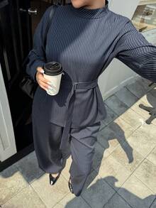 Dazy Plus 两件套休闲条纹翻领上衣配腰带和宽松直筒裤，大码女式春秋季家居服套装 - 藏蓝色 - 查看 4