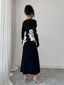 Elenzga Square Neck Jacquard Knit Bodycon Waist Sweater Dress - Black and White - View 2