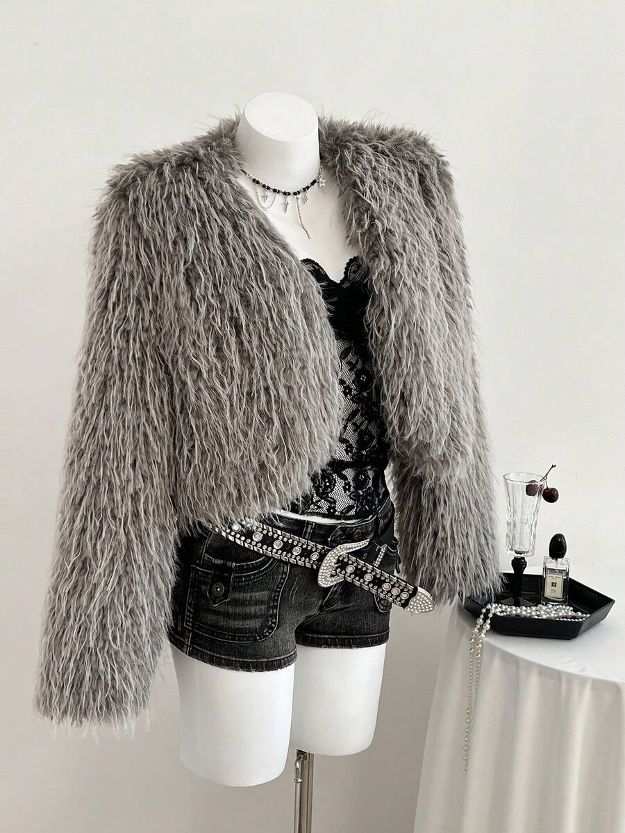 SHEIN PETITE 粉色鸵鸟仿皮草大衣 - 灰色 - 查看 1