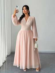 Elenzga فستان طويل أنيق وراقي للمرأة ذات الحجم الكبير، بياقة على شكل حرف V من الشيفون مع كشكشة وخصر مطاطي على شكل خط A، مناسب للحفلات والأعراس واحتفالات رأس السنة