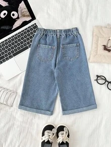 SHEIN Baby/Toddler Boys' Casual Soft Cute Loose Cuffed Blue Denim Jeans Fall Winter,For Baby Fall/Winter Dailywear Outfits,Boys Streetwear Outfits,Halloween Outfits,Christmas Outfits,Winter Jeans,New Year Outfits,Toddler Jeans,Warm Jeans - Medium Wash - View 2