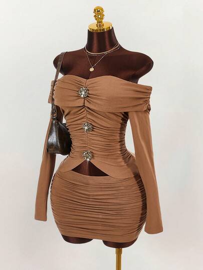 Amplova Y2K Amplova Women's Christmas Party Off-Shoulder Mini Skirt Set With Front Crystal Design For Women , Autumn/Winter Thanksgiving And New Year