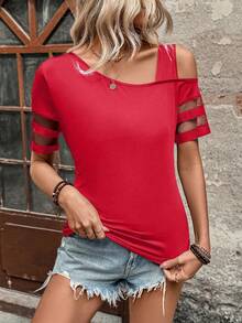 Camiseta casual de mujer para vacaciones con cuello asimétrico, manga corta y panel de malla - Rojo - Ver 7
