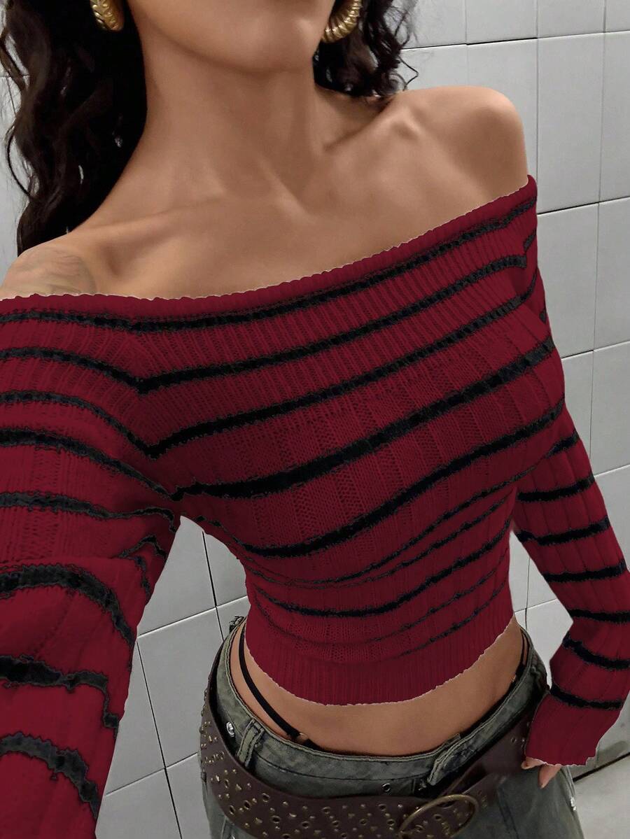 SHEIN LUNE Pakaian Streetwear Wanita Musim Gugur/Dingin Sweater Lengan Panjang Bergaris Off-Shoulder Model Pas Badan dengan Blok Warna - Merah - View 1