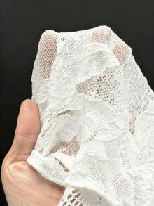 EgrlEra 女式性感蕾丝面料收腰A字迷你连衣裙 - 白色 - 查看 4