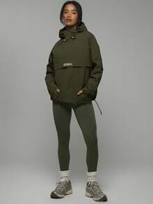 Musera Sport 尼龙半拉链口袋细节Logo连帽外套，夏季、雨天、徒步、运动、休闲、假日、节日、冬季、春季假期适用 - 軍綠色 - 查看 4