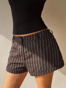 Siren Gaze Pantalones cortos elegantes a rayas finas en marrón, pantalones cortos casuales a rayas para mujer, pantalones cortos de cintura baja, apropiados para volver al colegio, ir al trabajo, de moda y aptos para todas las estaciones, pantalones cortos a rayas marrones para mujer - Marrón - Ver 6