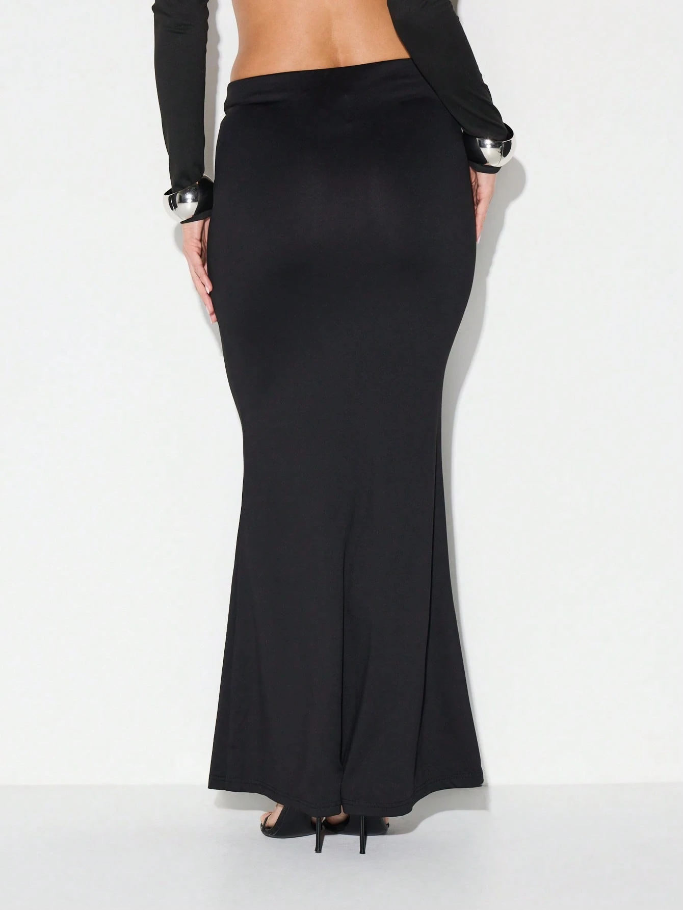 KIZN Ruched Maxi Skirt With Metal Hardware