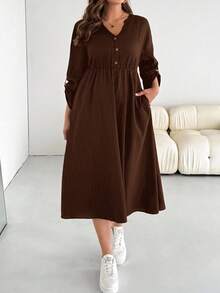 SHEIN Essnce Plus Size Women's Spring And Autumn Fashion Casual Loose Comfortable Daily V-Neck Textured Fabric Waist Black Long Sleeve Mid-Length Dress With Pockets,Fall Outfits,Church Clothes For Women - Coffee Brown - View 3