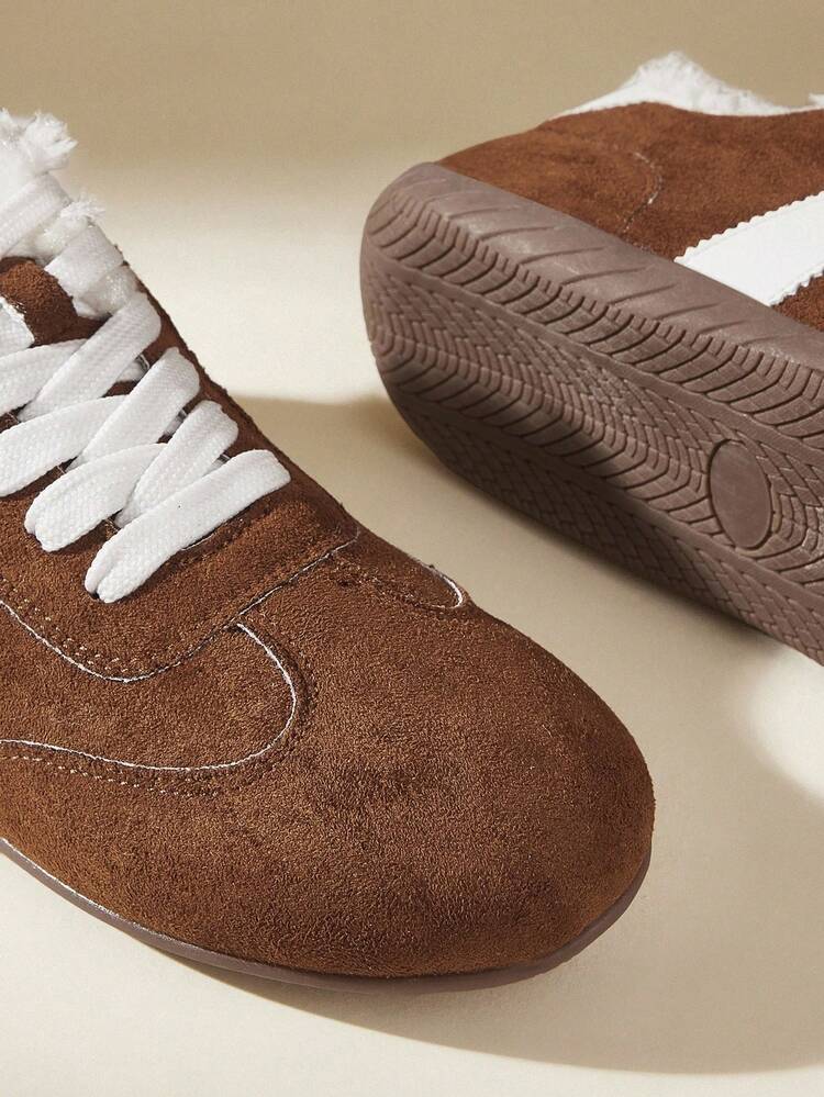 CUCCOO EASI Women's Round Toe Casual Versatile Sneakers