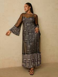 Travachic 大码女式非洲几何图案吊带针织连衣裙配网眼披肩 2 件套 - 黑與白 - 查看 8