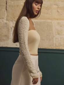 lacRébo 短上衣、纹理针织、垂坠上衣 - 米色 - 查看 6