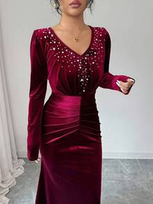 Modelyn Women's Burgundy Velvet Long Sleeve Beaded Waist Ruched Bodycon Midi Dress, Elegant For Outings And Dates, Autumn/Winter