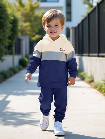 男童秋季新款休闲宽松舒适大号英文字母拼接街头运动Y2K宽松套头连帽衫两件套，适合秋冬