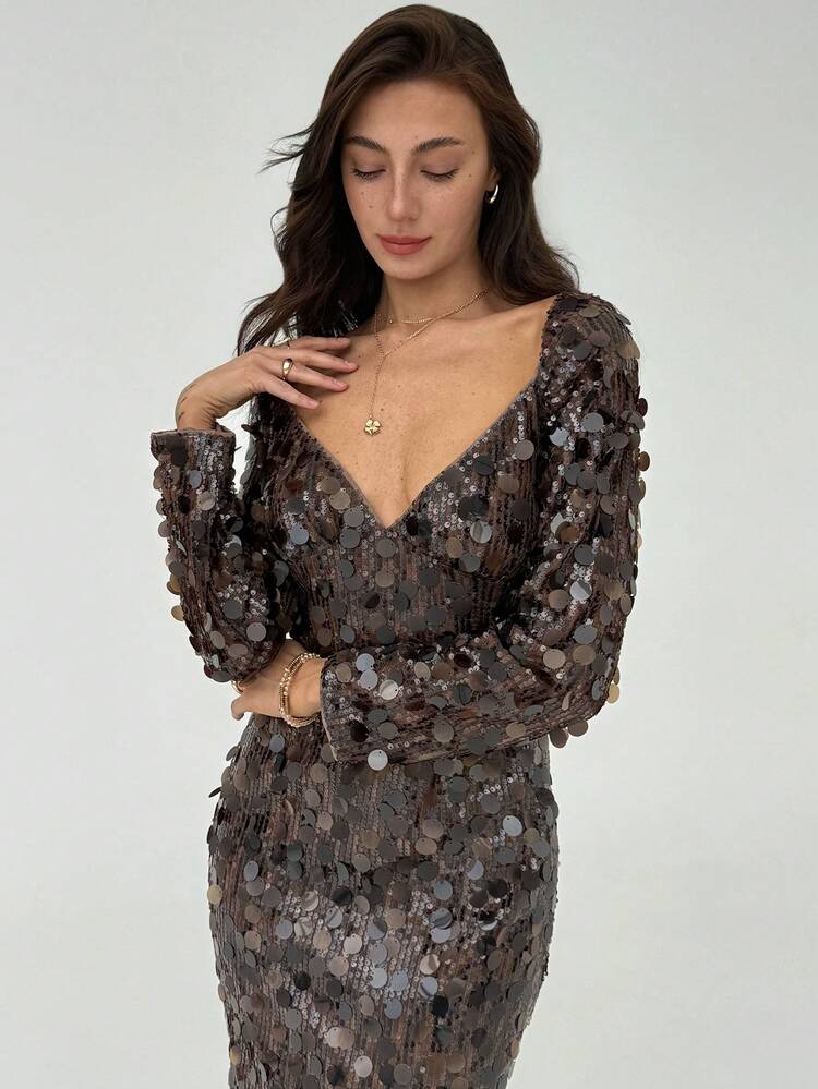 Aloruh Women's Christmas & Halloween Heart Neck Sequin Maxi Dress, Party Wear,Party Dresses For Women,Dresses For Women Elegant,New Year Dress ,Elegant Party Dresses - Brown - View 5