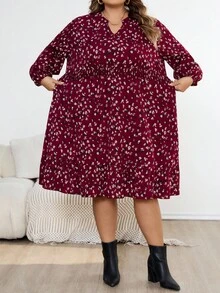 SHEIN CURVE+ Damen Kleid in Große Größen mit burgunderrotem Blumenmuster, knielang, für Herbst/Winter