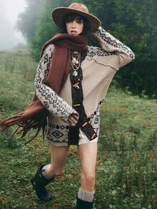 Bohemela Áo len cardigan cài nút sừng họa tiết thời trang thu đông cho nữ - Màu be - Xem 16