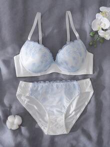 Dream Adore 2pcs Set Fresh & Cute Daily Wear 3/4 Cup Underwired Floral Embroidery Bow Decoration Lingerie Bra And Panties Set, Blue & White, Suitable For Back To School, Vacation, Music Festival - Baby Blue - View 1