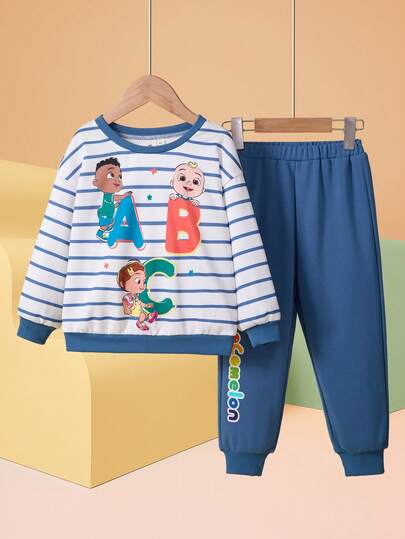 CoComelon X SHEIN Set de 2 piezas con sudadera de cuello redondo con estampado de personaje de dibujos animados y rayas para niño pequeño, y pantalón largo tipo jogger con gráfico de letras, conjunto de punto casual