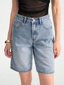 Aalyst Women's Pocket Denim Knee Length Inseam Slim Fitted Straight Leg Shorts - Light Wash - View 7