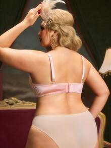 PinupPomp Plus Size Minimalist Solid Color Comfortable Wireless Bra - Dusty Pink - View 5