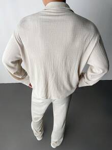 Manfinity Hypemode Completo casual da uomo con camicia a maniche lunghe con chiusura lampo e pantaloni lunghi di colore unito - Bianco - Visualizzare 2