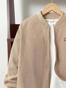 SHEIN 男童灯芯绒保暖内衬拉链棒球夹克，可搭配万圣节连帽衫、秋季卫衣、万圣节长袖衬衫、男童毛衣、男童连帽衫、衬衫、男童运动裤、男童长裤，适合通勤、上学、休闲、大学、运动、秋冬季穿着。 - 卡其色 - 查看 4