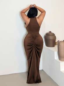 Maweii Vestido ajustado sin mangas con cintura fruncida de talla grande - Café integral - Ver 2