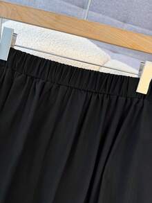 SHEIN PETITE CURVE 大码女式优雅褶皱长裙，适合开学季、毕业典礼、节日、情人节、音乐节、母亲节、万圣节、感恩节、复活节、国庆节、舞会、约会、派对、婚礼、郊游等。 - 黑色 - 查看 5